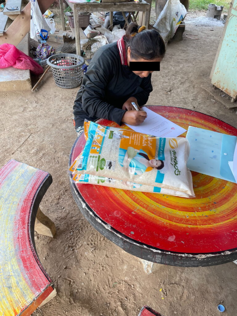 “ครอบครัวมีกิจกรรมให้เด็ก ๆ เพื่อลดการติดมือถือ ส่วนแปลงผักหลังบ้านเริ่มให้ผลผลิตแล้วทำให้มีรายได้เข้ามา”