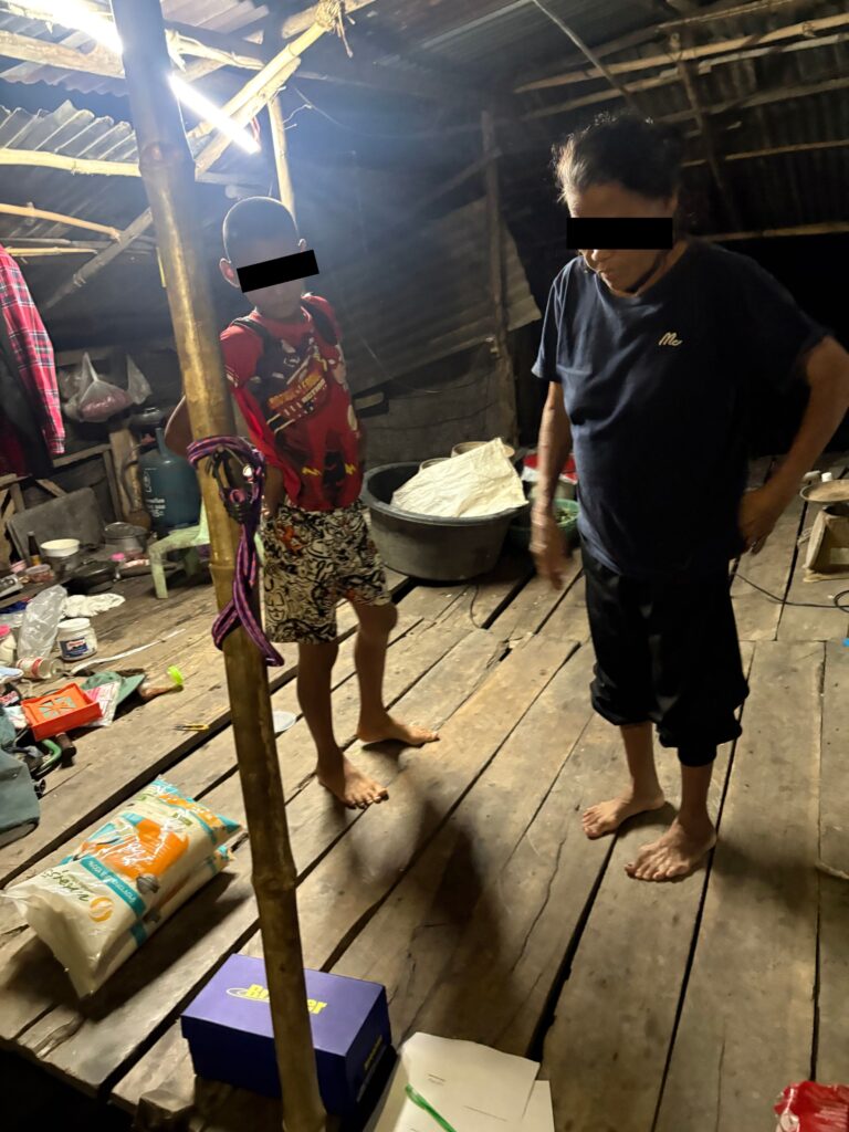 “น้องปรับตัวกับสภาพแวดล้อมใหม่ได้ดี ช่วงนี้ชอบออกไปตกปลาเพราะน้องเป็นเด็กที่รักความสงบ”
